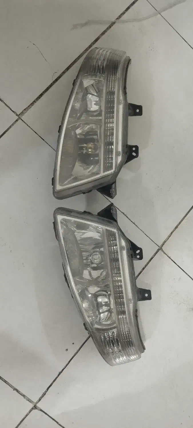 لاستیک /چراغ جلو سمند سورن|قطعات یدکی و لوازم جانبی|تبریز, |دیوار