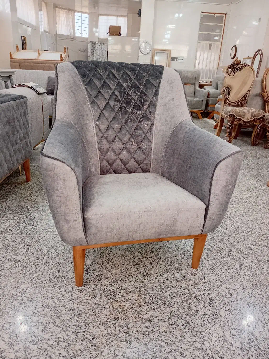 ۸نفره چوبی سیلور|مبلمان خانگی و میز عسلی|خمینیشهر, |دیوار