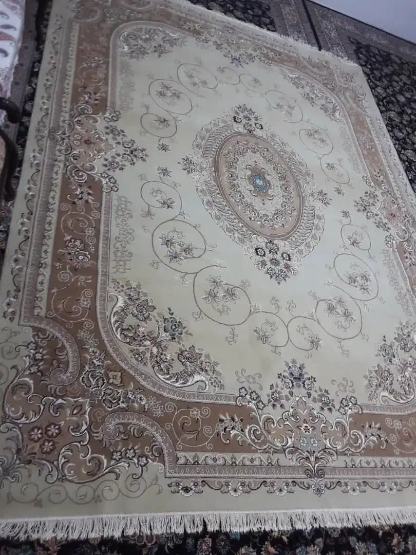 فرش|فرش|تهران, آذری|دیوار