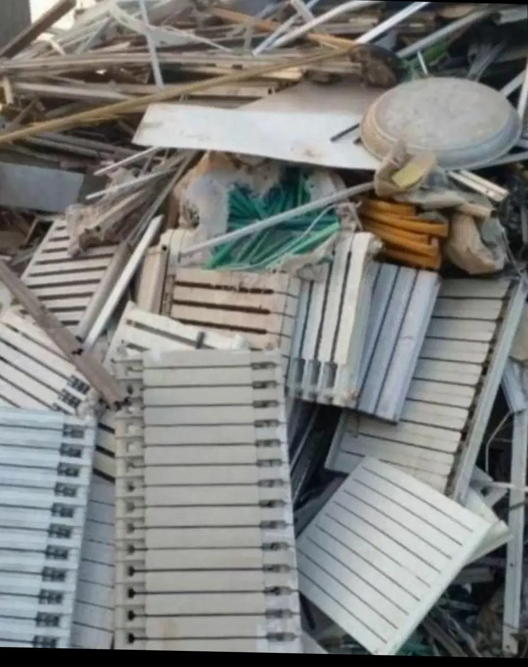 ضایعات آهن -آلات آلمینیوم چدن مس ...|عمده‌فروشی|مشهد, وکیل‌آباد|دیوار