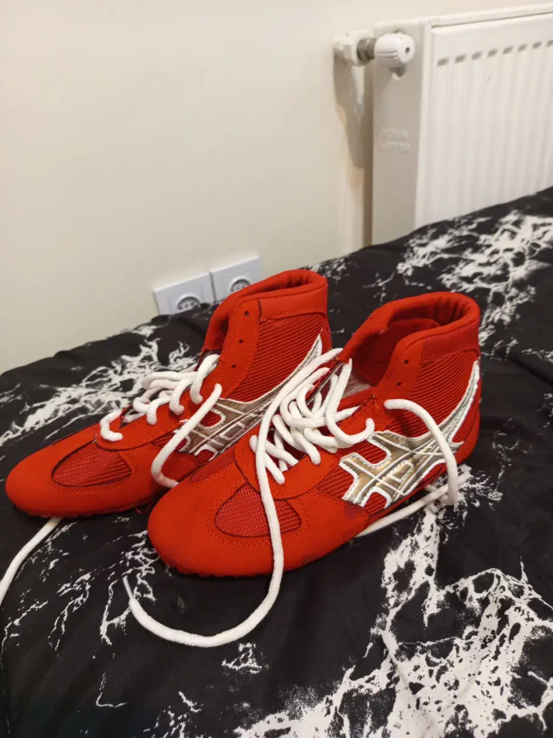 کفش سالنی،کفش کشتی|تجهیزات ورزشی|صباشهر, |دیوار