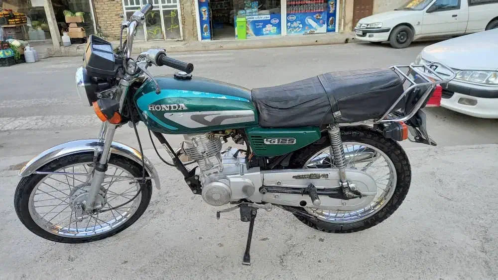 موتور ۸۳ نامی|موتورسیکلت|چهارباغ, |دیوار