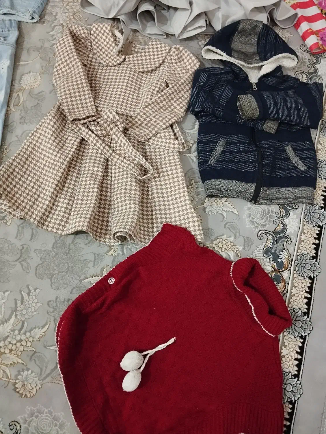 همه کاملآ سالم وشیک|کفش و لباس بچه|مشهد, ثامن|دیوار