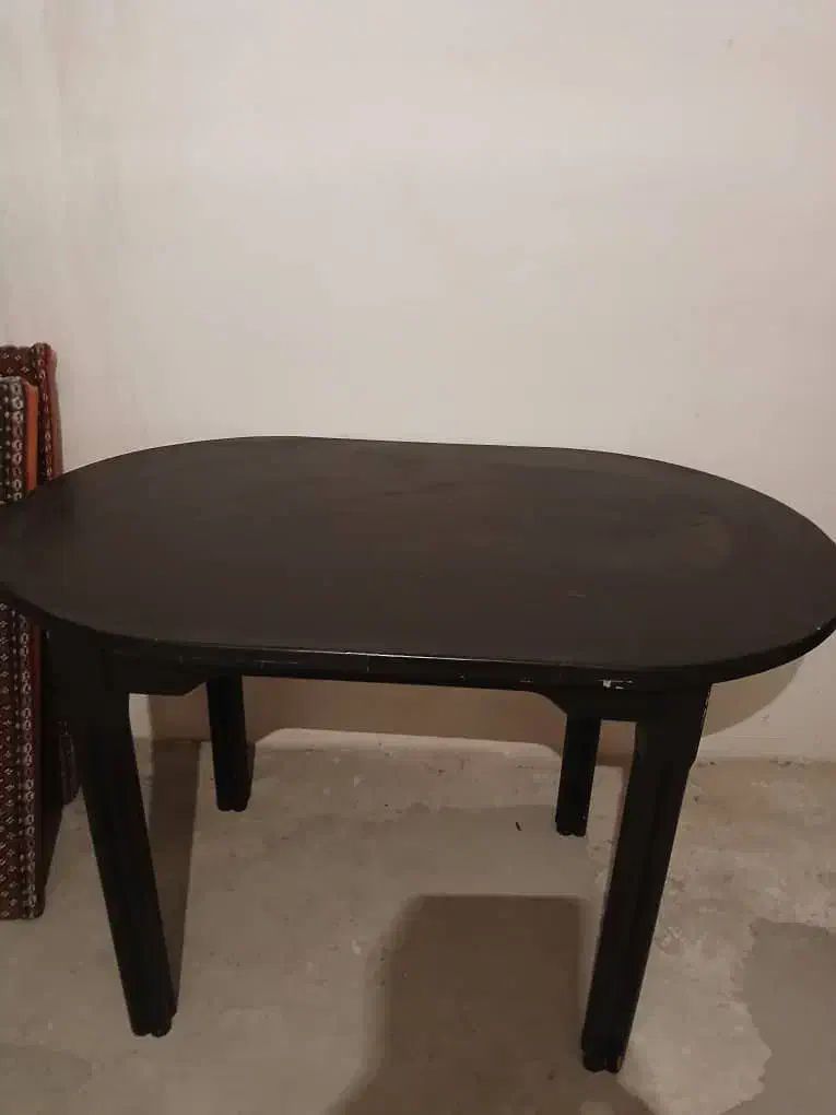 میز غذاخوری چهار نفره کاملا سالم ومحکم|میز و صندلی غذاخوری|میانه, |دیوار
