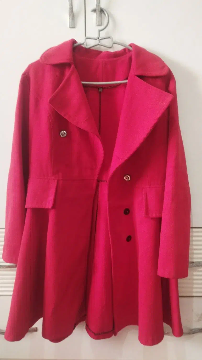 پالتو قرمز رنگ مدل عروسکی|لباس|شیراز, منطقه هوایی شهید دوران|دیوار