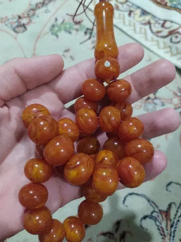 تسبیح کهربا اصل بو دار|کلکسیون اشیاء عتیقه|تهران, امام خمینی|دیوار