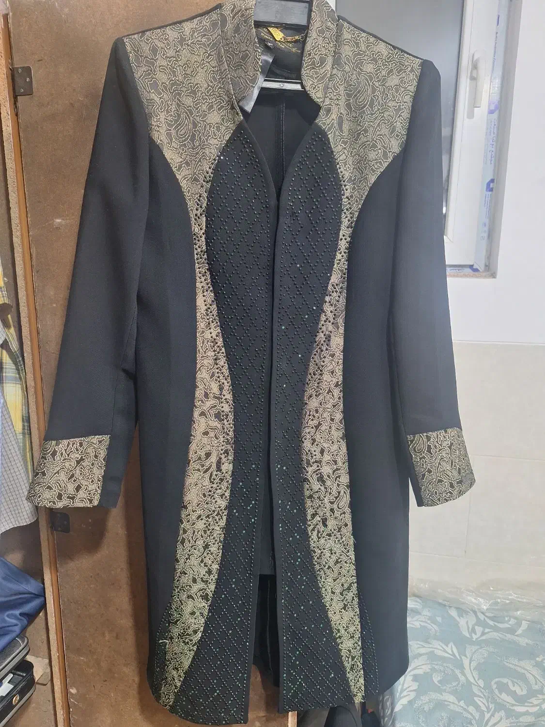 مانتو|لباس|حمیدیا, |دیوار