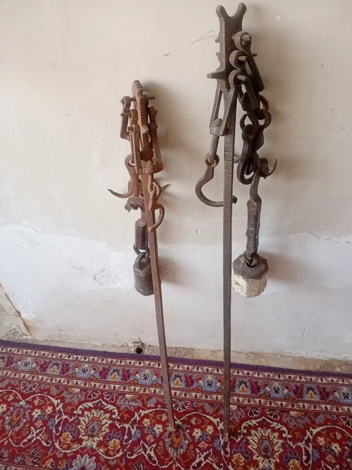 قپان قدیمی|کلکسیون اشیاء عتیقه|شیراز, احمدی جنوبی|دیوار