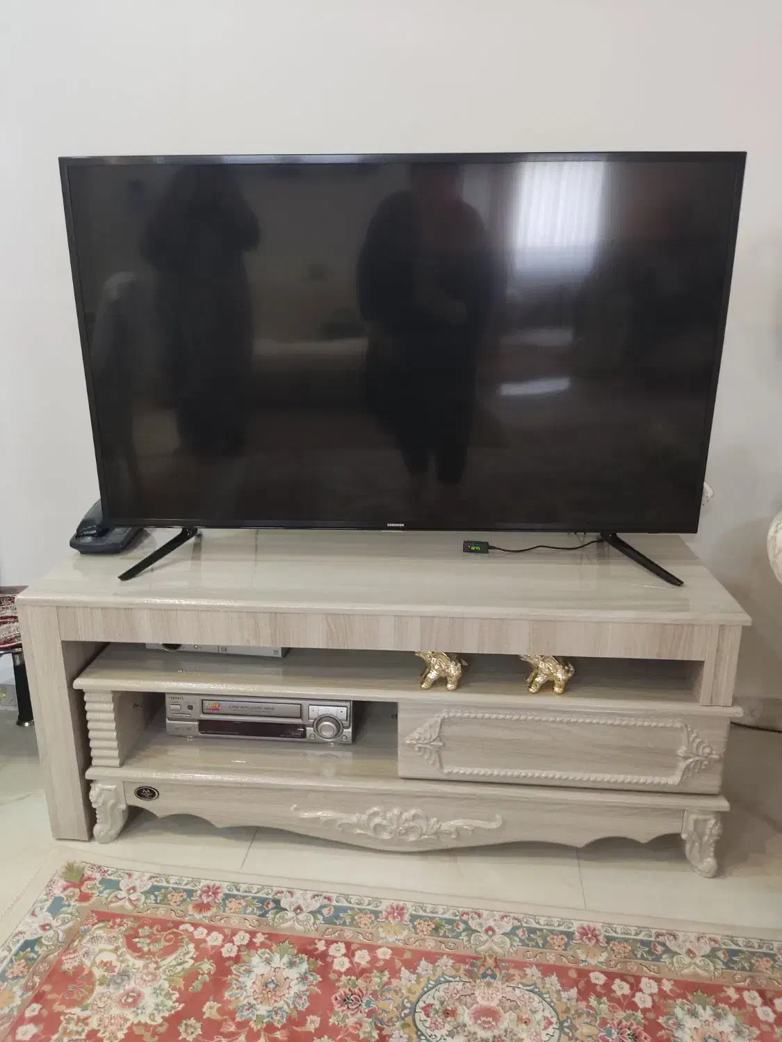 تلویزیون الجی50اینچ|تلویزیون و پروژکتور|رشت, رودباری|دیوار