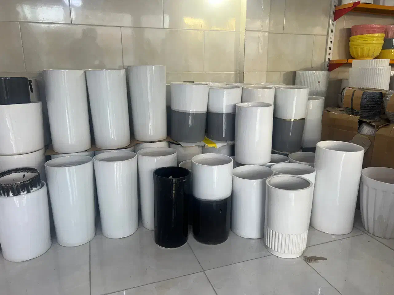گلدان استوانه ای|گل و گیاه طبیعی|کرمانشاه, |دیوار