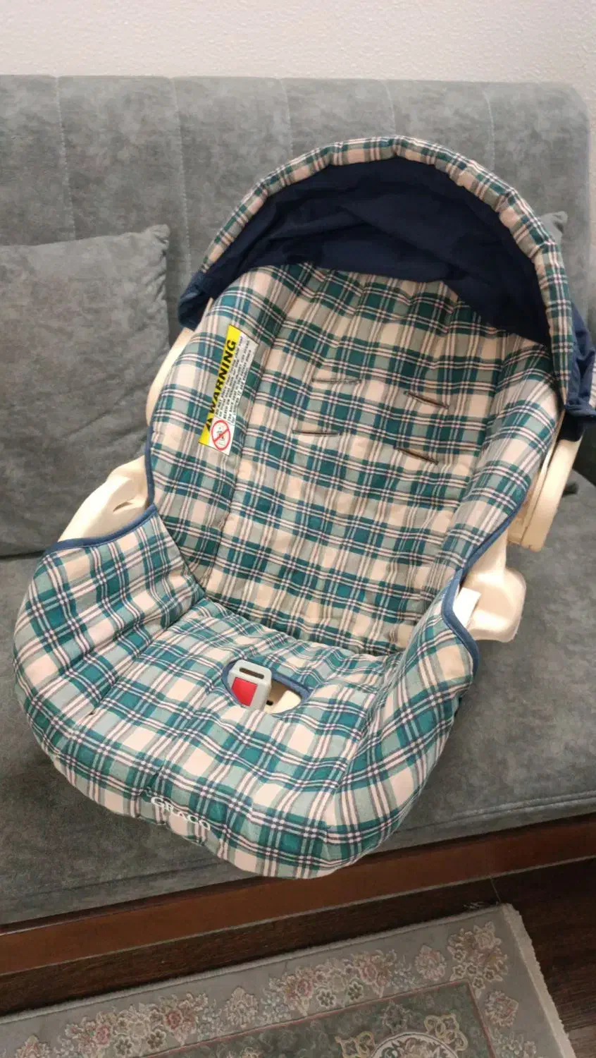 کریر وارداتی|کالسکه و لوازم جانبی|شاهینشهر, شهرک هشت بهشت|دیوار