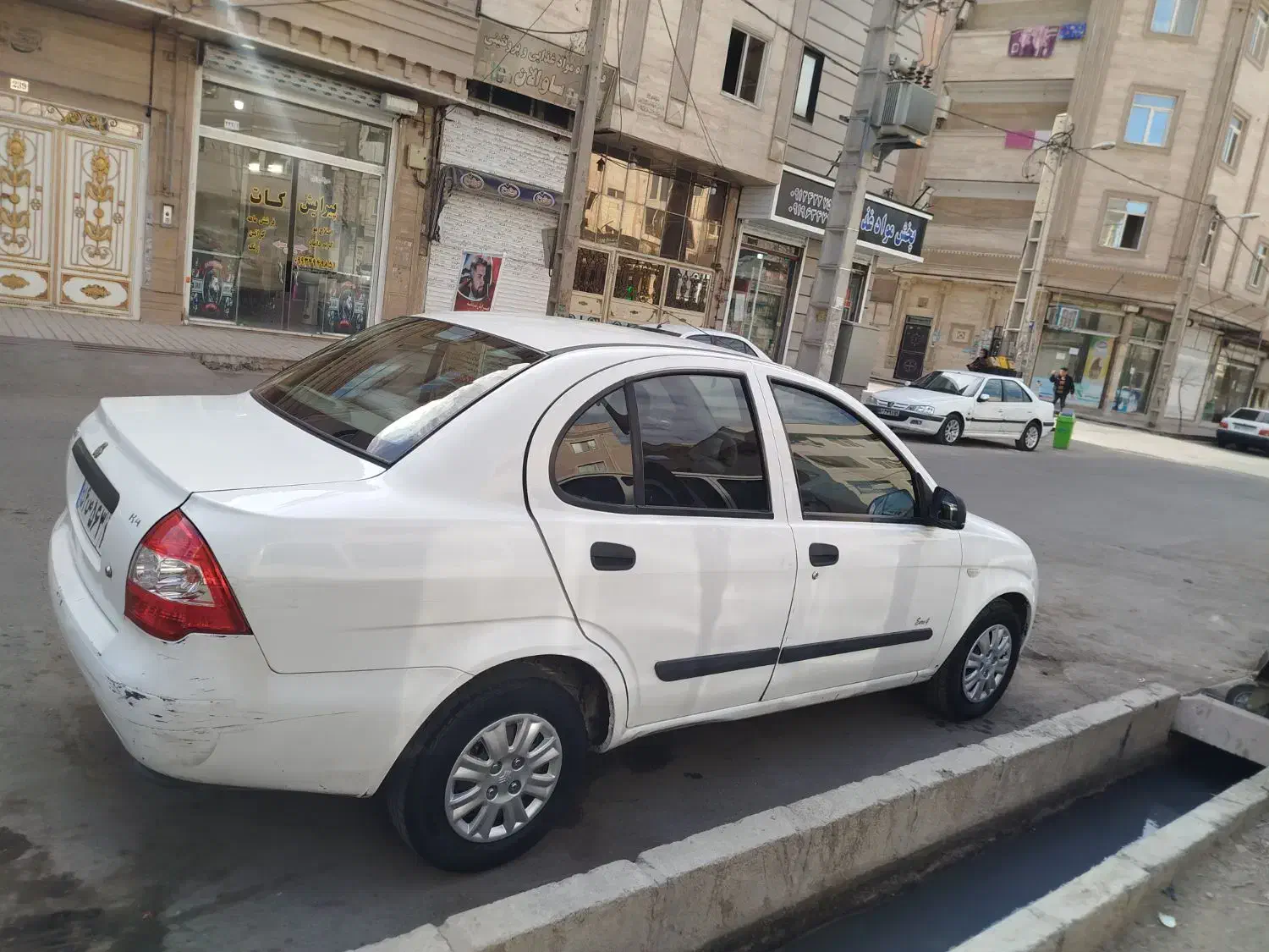تیبا مدل 92|خودرو سواری و وانت|قرچک, شهرک الحدید|دیوار