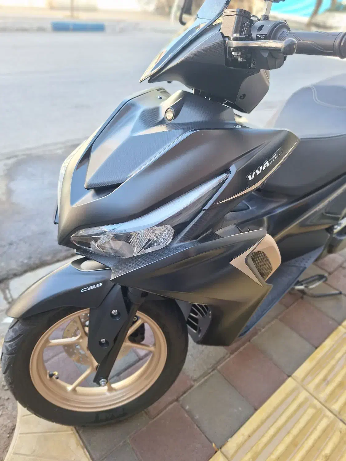 طرح آیروکس مدل۴۰۲ نیروموتور|موتورسیکلت|فردوسیه, |دیوار