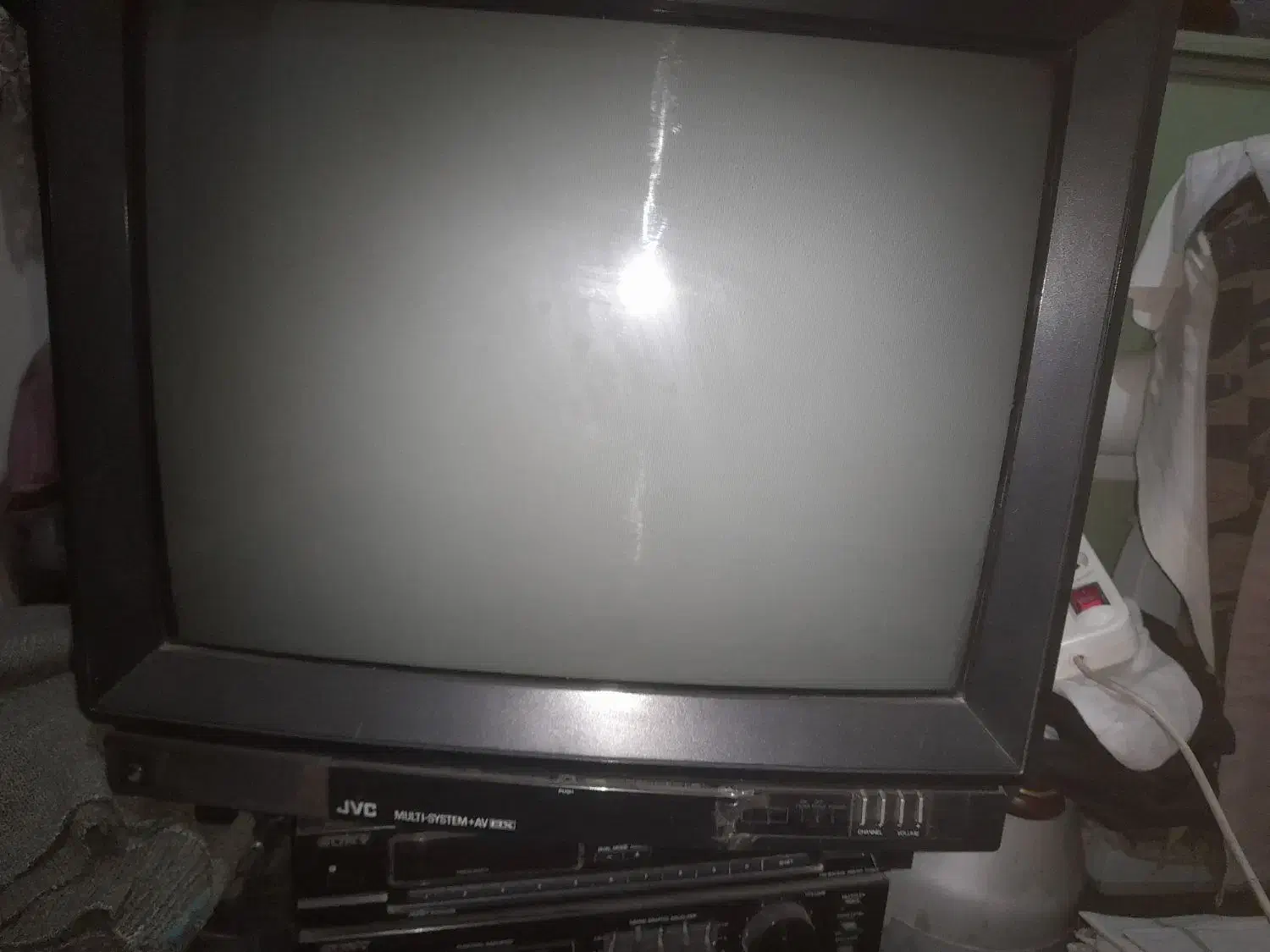 تلویزیون ودستگاه دیجیتال وضبط زیر قیمت فوری فروش|تلویزیون و پروژکتور|تهران, حکیمیه|دیوار