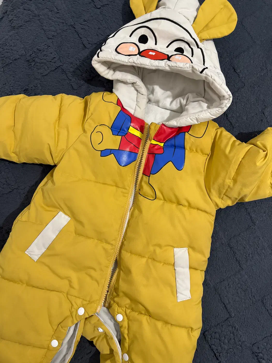 لباس گرم نقلی|کفش و لباس بچه|شیروان (خراسان), |دیوار