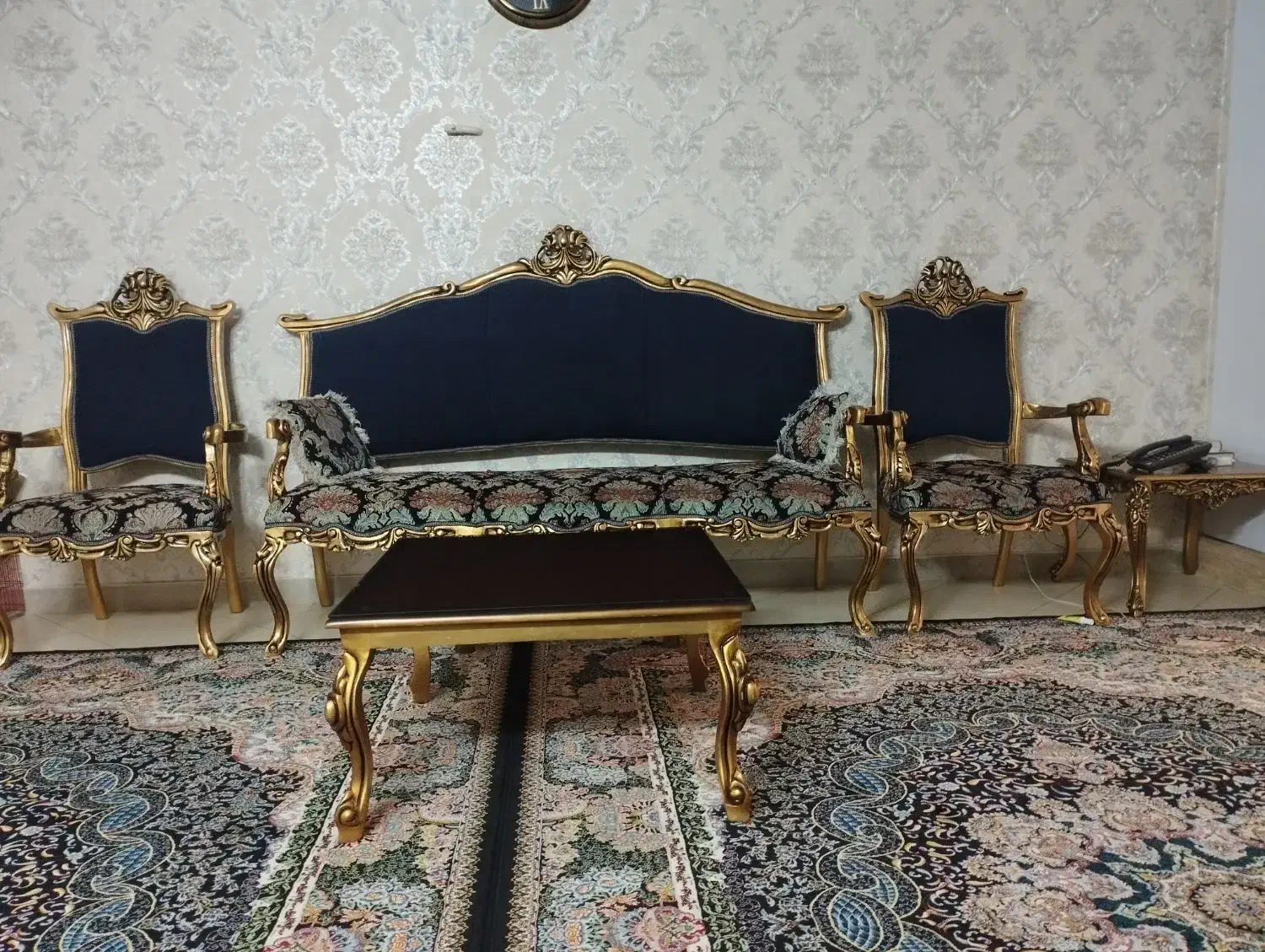 مبل استیل ۷ نفره به همراه جلو مبلی و عسلی|مبلمان خانگی و میز عسلی|تهران, شهرک صادقیه|دیوار