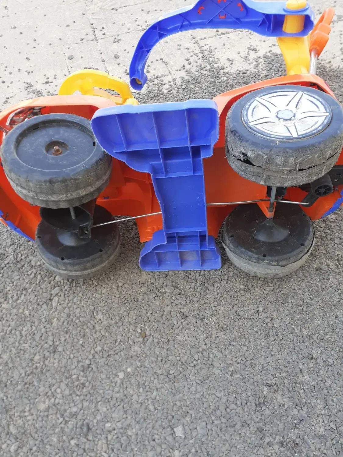 ماشین|اسباب‌‌بازی|هشتگرد, فاز ۱ مهستان|دیوار