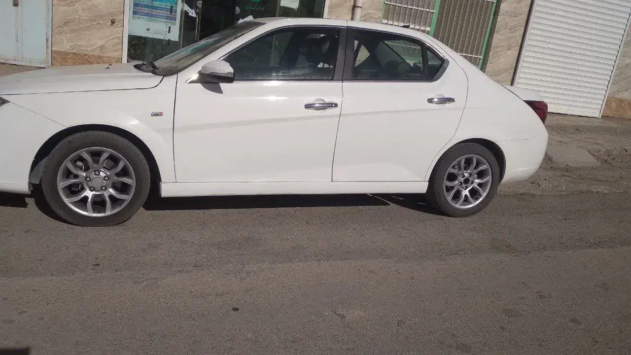 دنا پلاس توربو شارژ اتومات|خودرو سواری و وانت|کوهسرخ, |دیوار