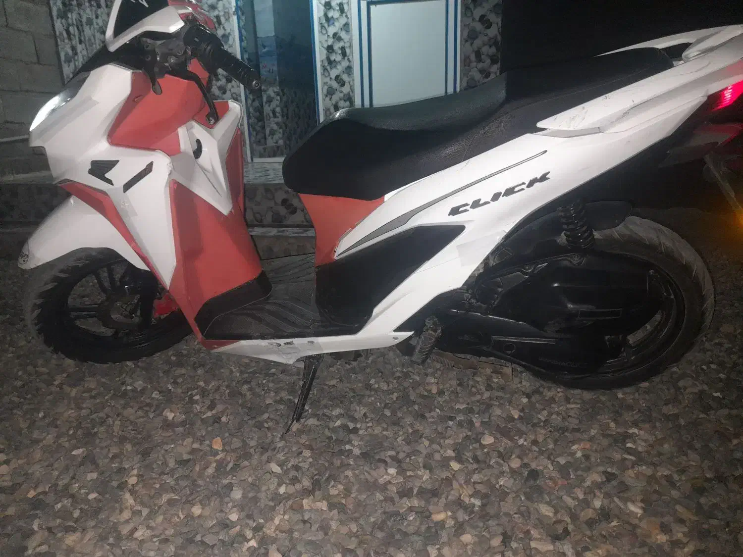 موتور سیکلت کلیک۱۵۰ خیلی تمیز|موتورسیکلت|کهنوج, |دیوار
