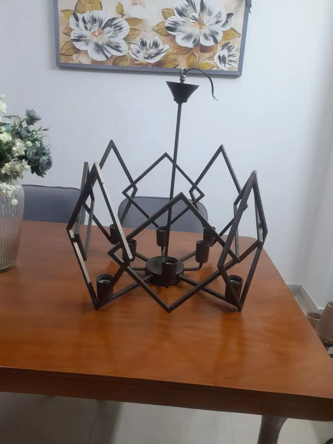 لوستر|لوستر و چراغ آویز|پرند, فاز ۳|دیوار