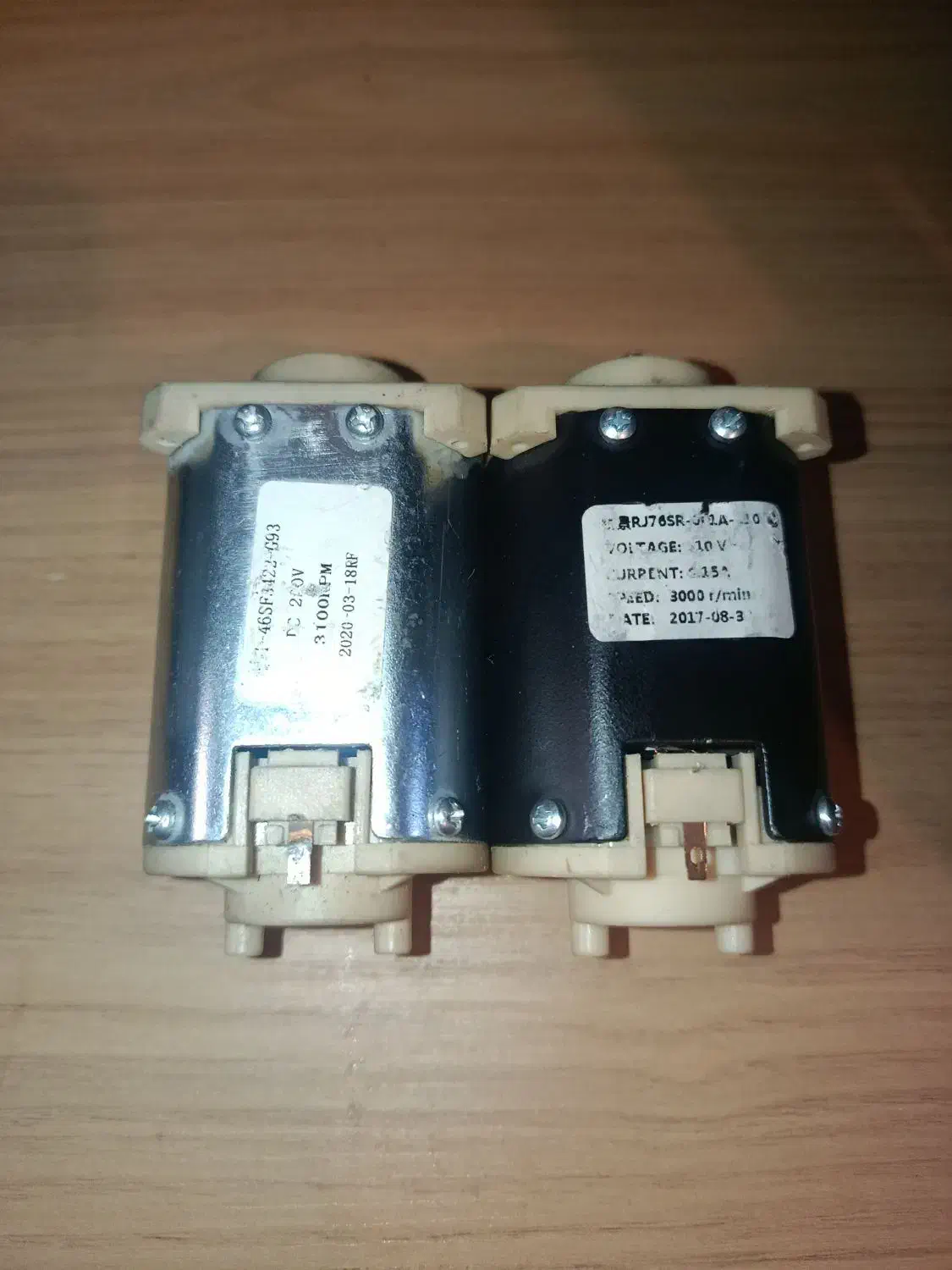 موتور DC دی سی ۲۰۰ولت ۳۰۰۰دور در دقیقه|ابزارآلات|تهران, بهار|دیوار