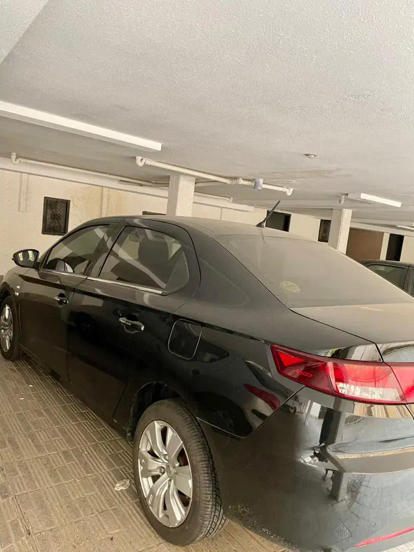 تارا اتومات|خودرو سواری و وانت|لاهیجان, شیشه گران|دیوار