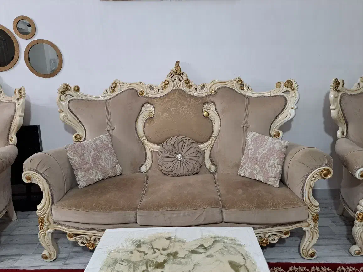 مبل سلطنتی۹نفره در حد|مبلمان خانگی و میز عسلی|فردوسیه, |دیوار