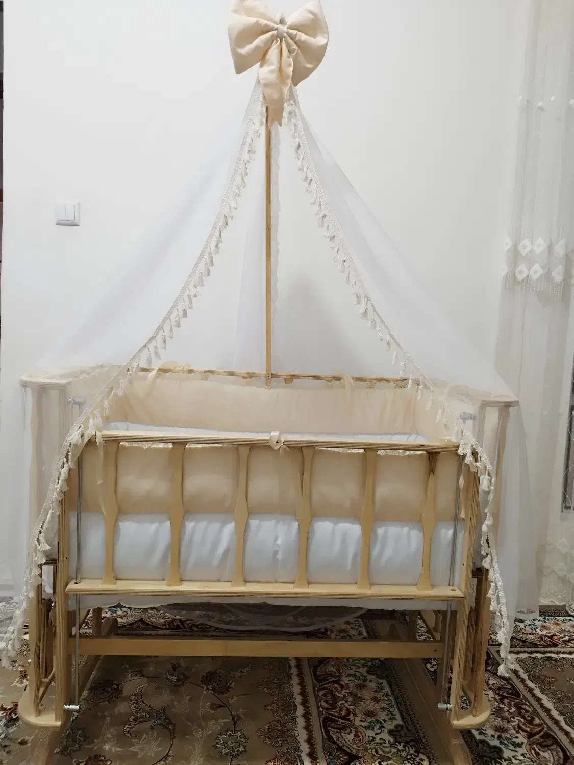 تخت کودک تا ۴ سال|تخت و صندلی بچه|سقز, |دیوار