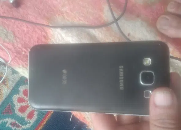 گوشی e5 samsung|موبایل|قم, نخودی|دیوار