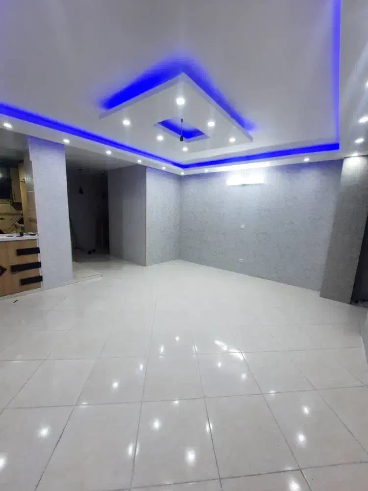 فروش فوری/مجتمع کوثر ۲/خانم تاجیک|فروش آپارتمان|ورامین, شهرک فجر|دیوار