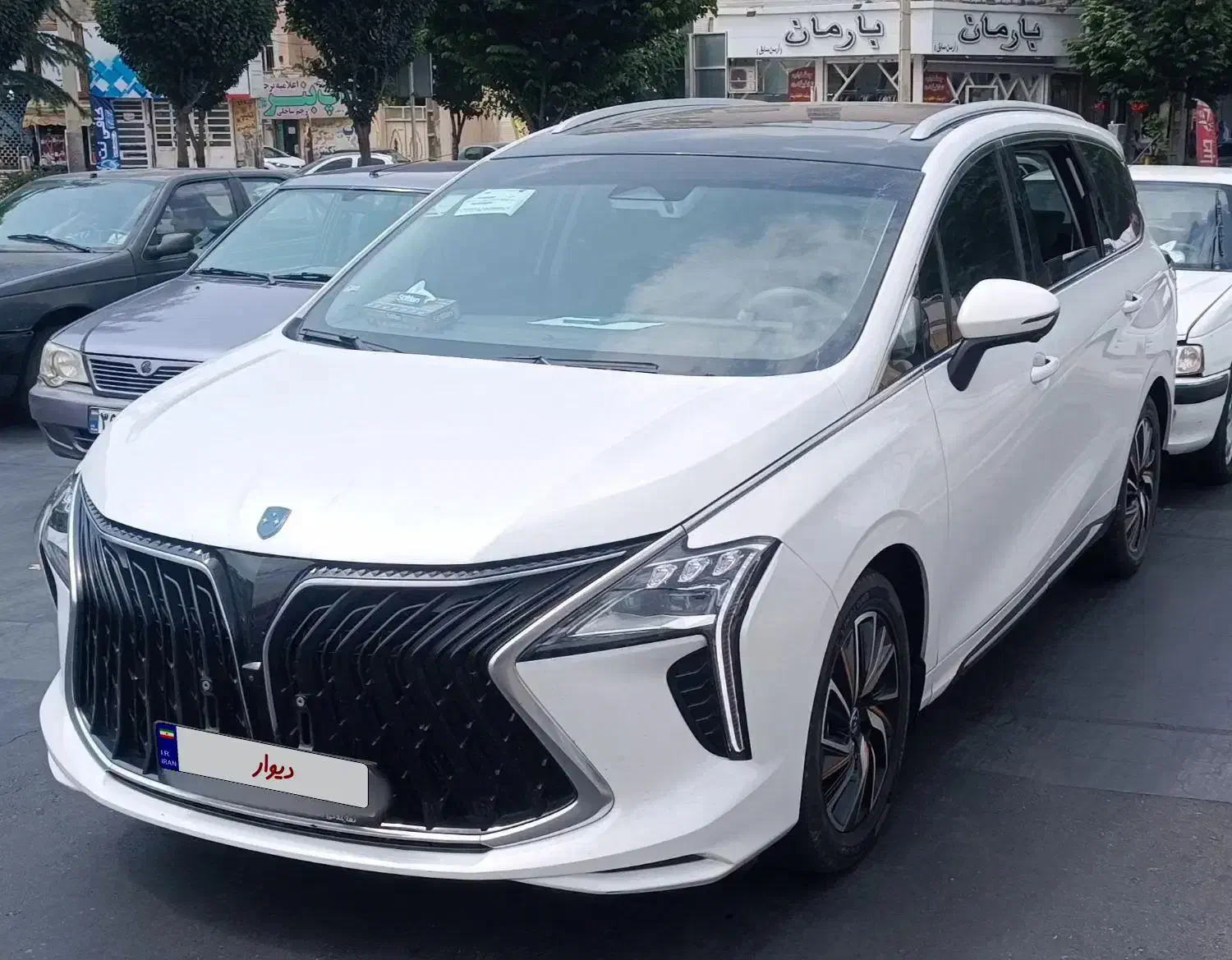 معاوضه سوبا M4 با آپارتمان|خودرو سواری و وانت|تهران, منیریه|دیوار