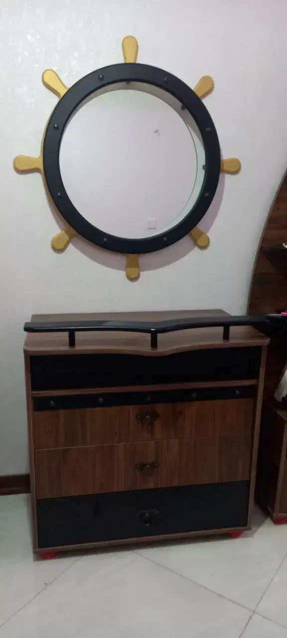 تخت خواب نوجوان|تخت و سرویس خواب|لاهیجان, گلستان|دیوار