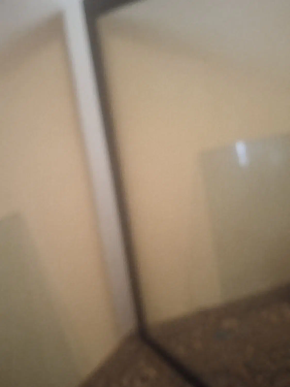 آیینه|آینه|خرمشهر, |دیوار