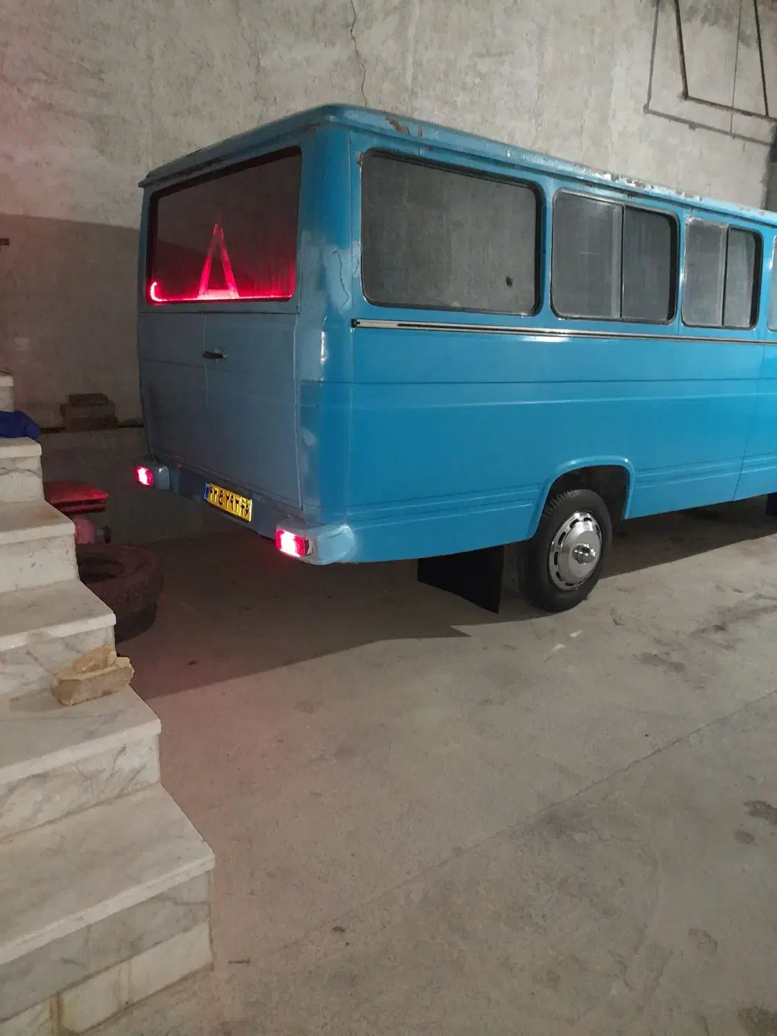 مینی‌بوس  ۱۷نفره  مدل ۶۴|خودرو سنگین|قوچان, |دیوار