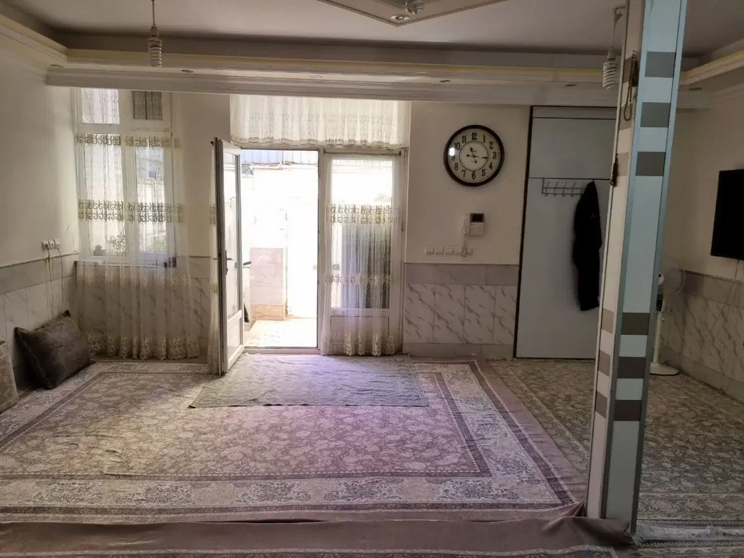 منزل مسکونی تمیز بدون خرج|فروش خانه و ویلا|قم, شهرک امام حسن|دیوار
