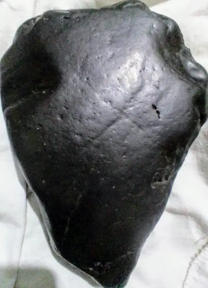 سنگ سیاه سه کیلویی|کلکسیون اشیاء عتیقه|کرج, شهرک بنفشه|دیوار
