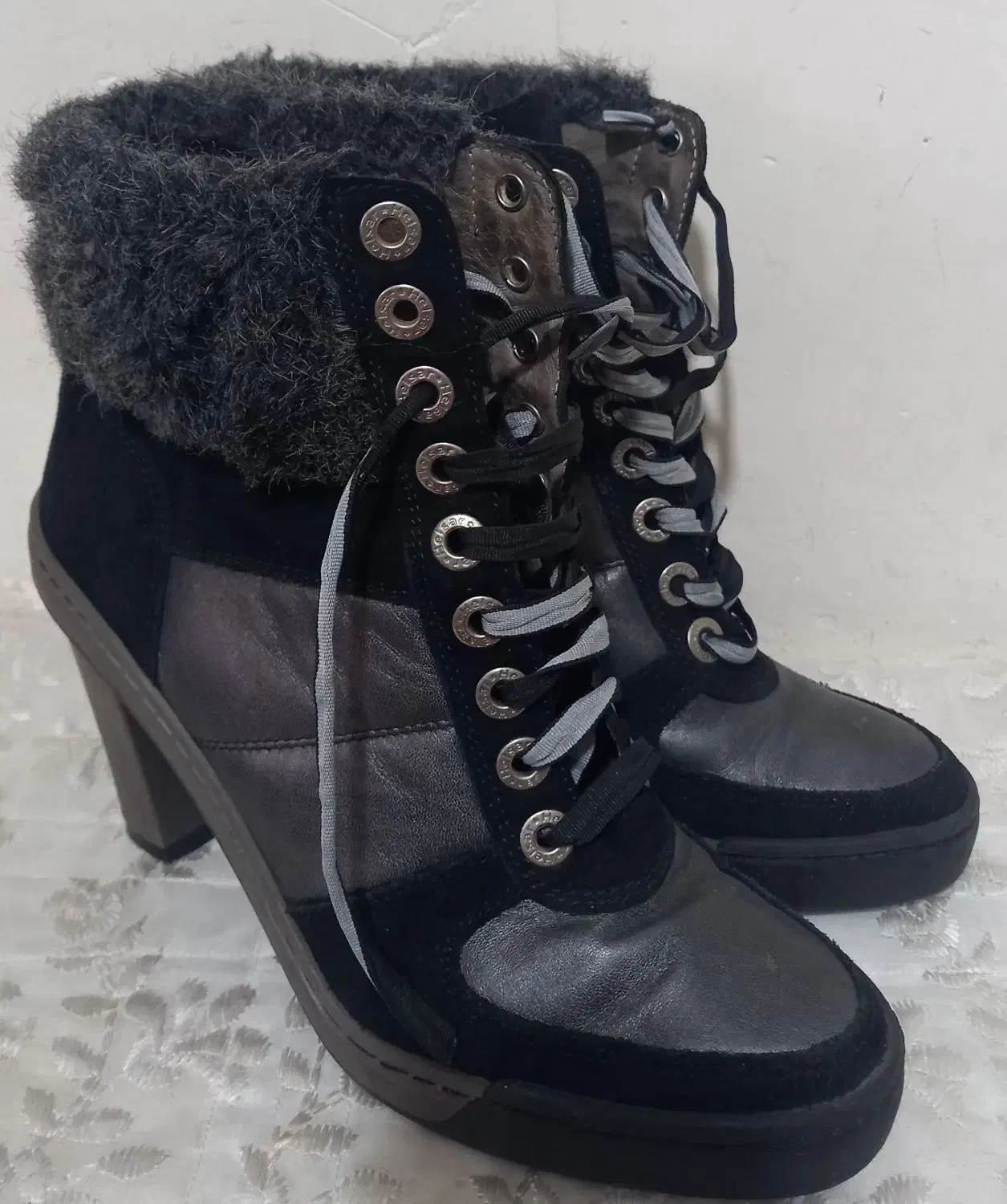 دو جفت کفش|کیف، کفش، کمربند|خرمآباد, |دیوار