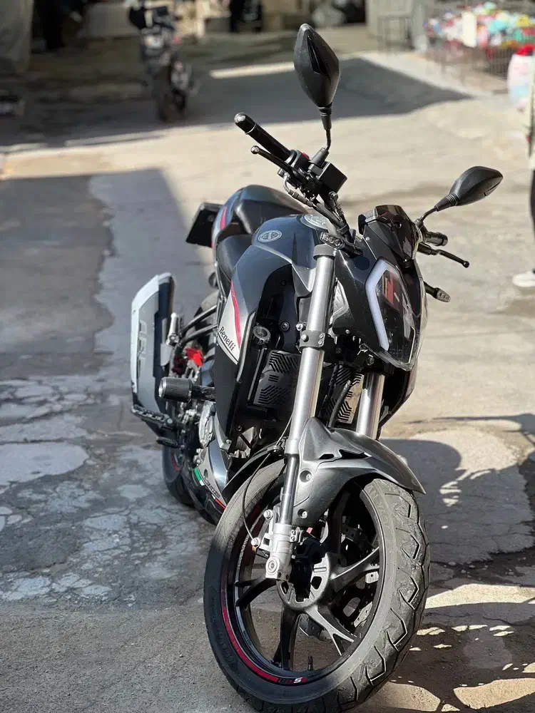 بنلی 180s|موتورسیکلت|شیراز, شهرک بهار|دیوار