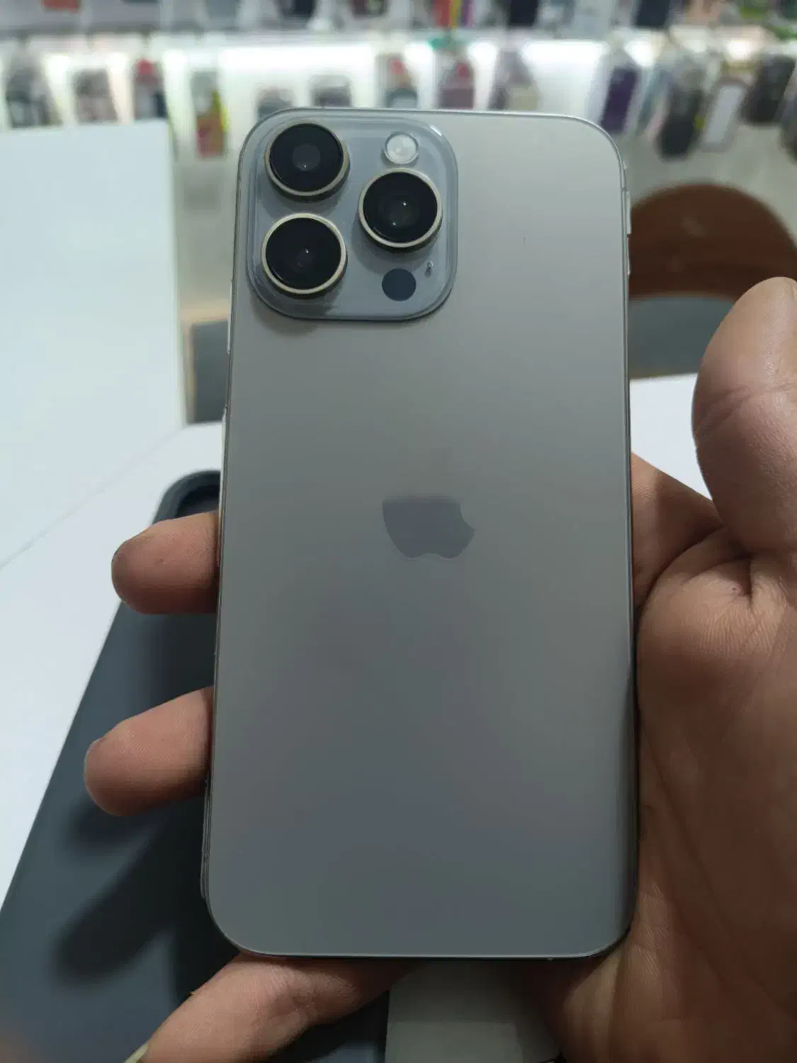 گوشی آیفون|موبایل|ماکو, |دیوار