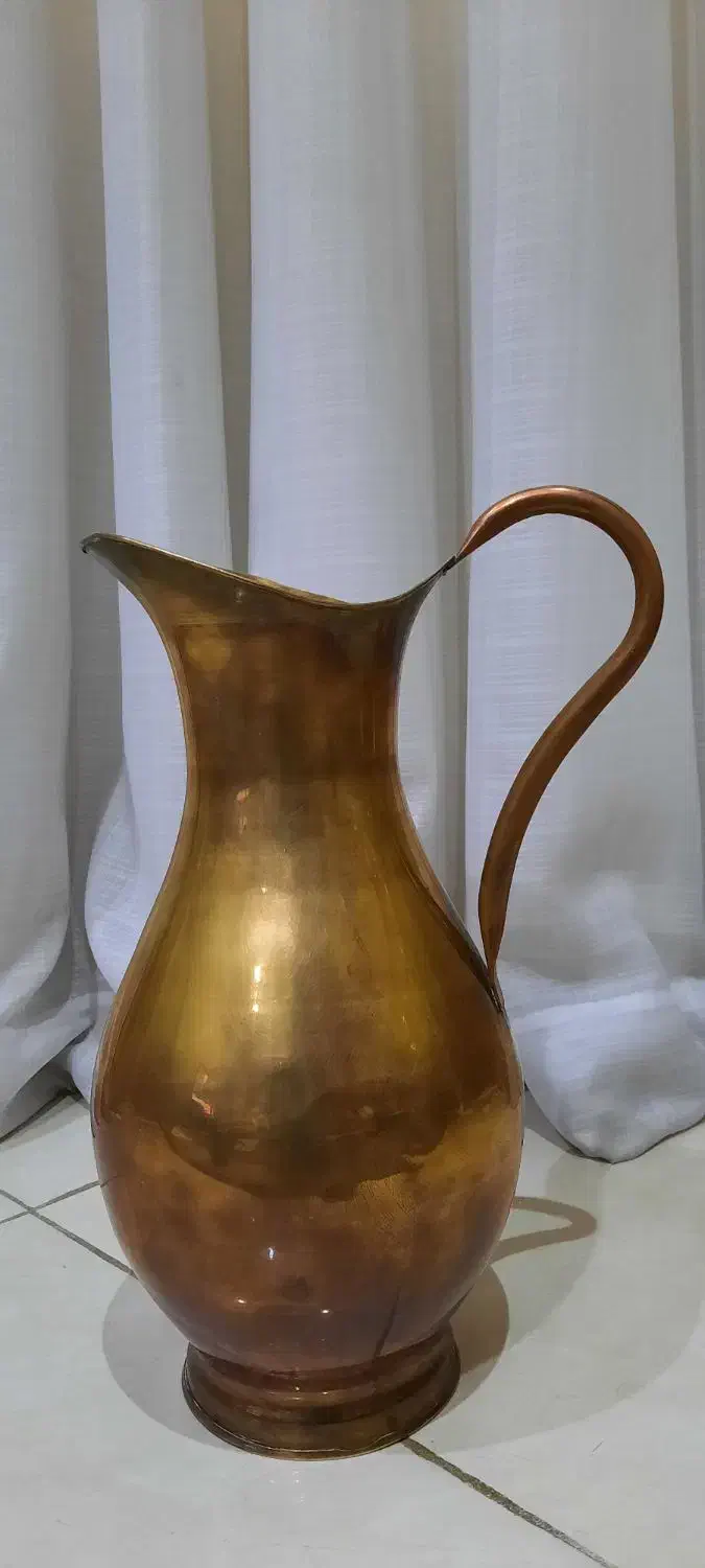 پارچ برنجی قدیمی و سماور ذغالی برنجی|کلکسیون اشیاء عتیقه|کرج, کوی امامیه|دیوار