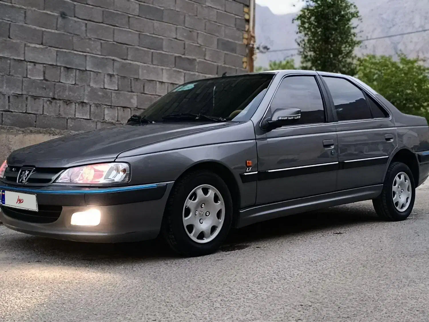 پژو پارس مدل ۹۳|خودرو سواری و وانت|بیستون, |دیوار