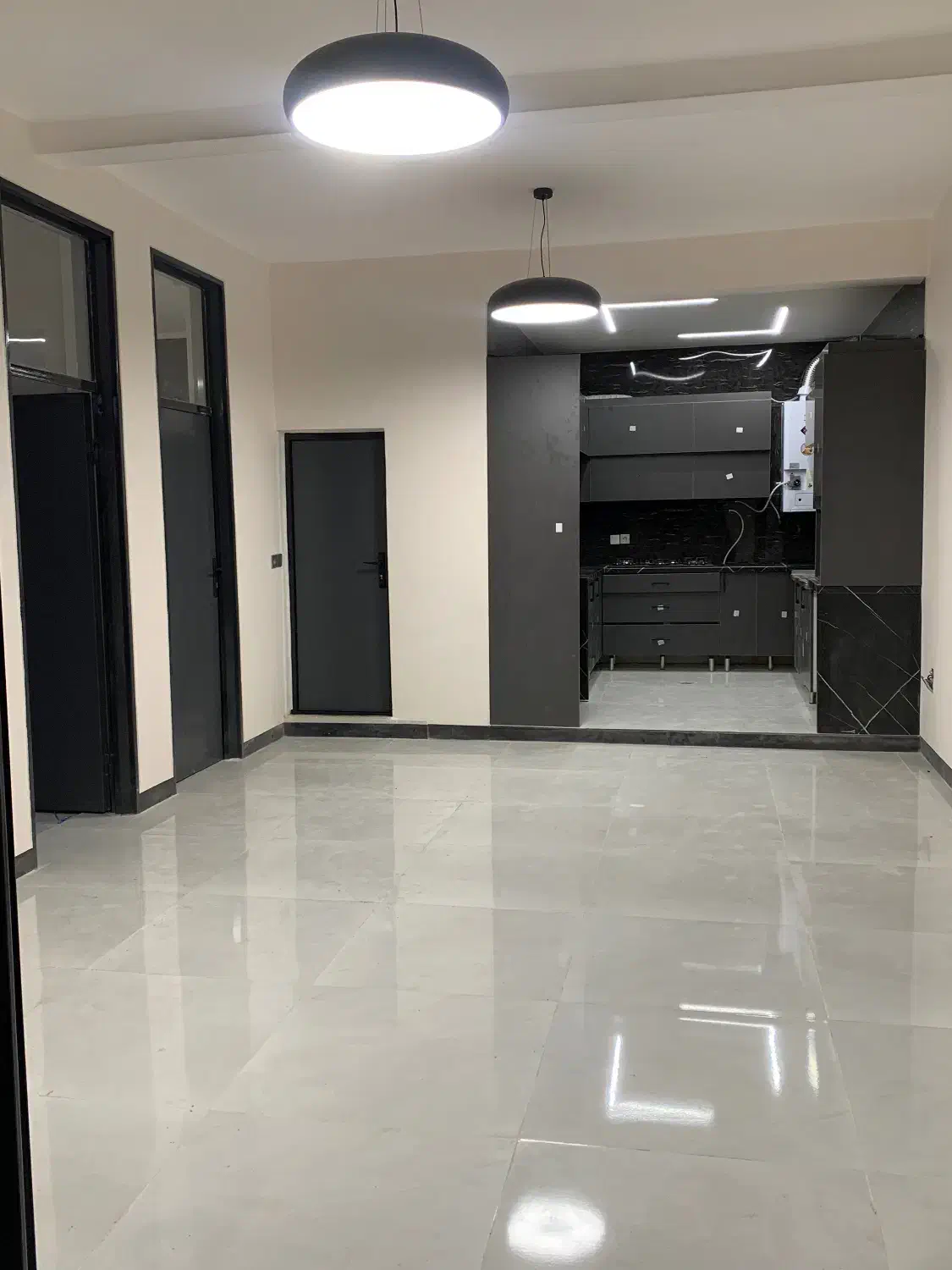 ویلایی دوطبقه|فروش خانه و ویلا|شیراز, تحویلی|دیوار