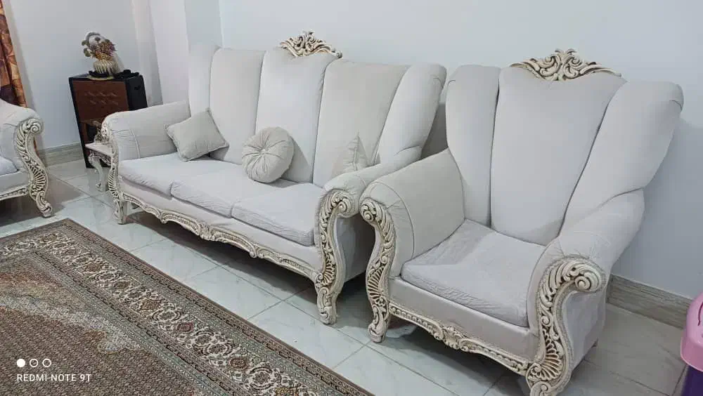 یک دست مبل بسیار بسیار تمیز و یک عدد زیرTV|مبلمان خانگی و میز عسلی|جم, |دیوار