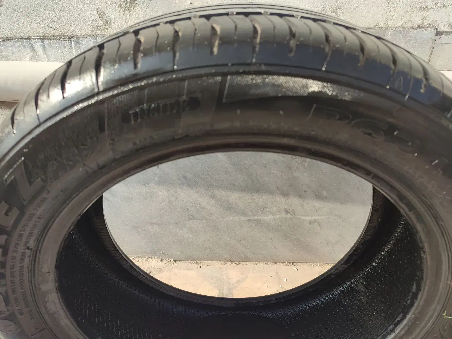 لاستیک بارز|قطعات یدکی و لوازم جانبی|لاهیجان, رجایی|دیوار