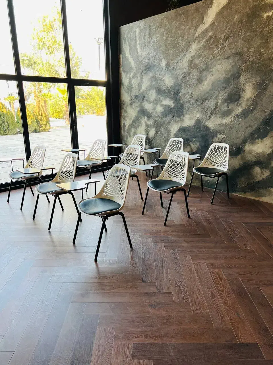 صندلی اموزشگاه|کافی‌شاپ و رستوران|تهران, خانی آباد نو جنوبی|دیوار