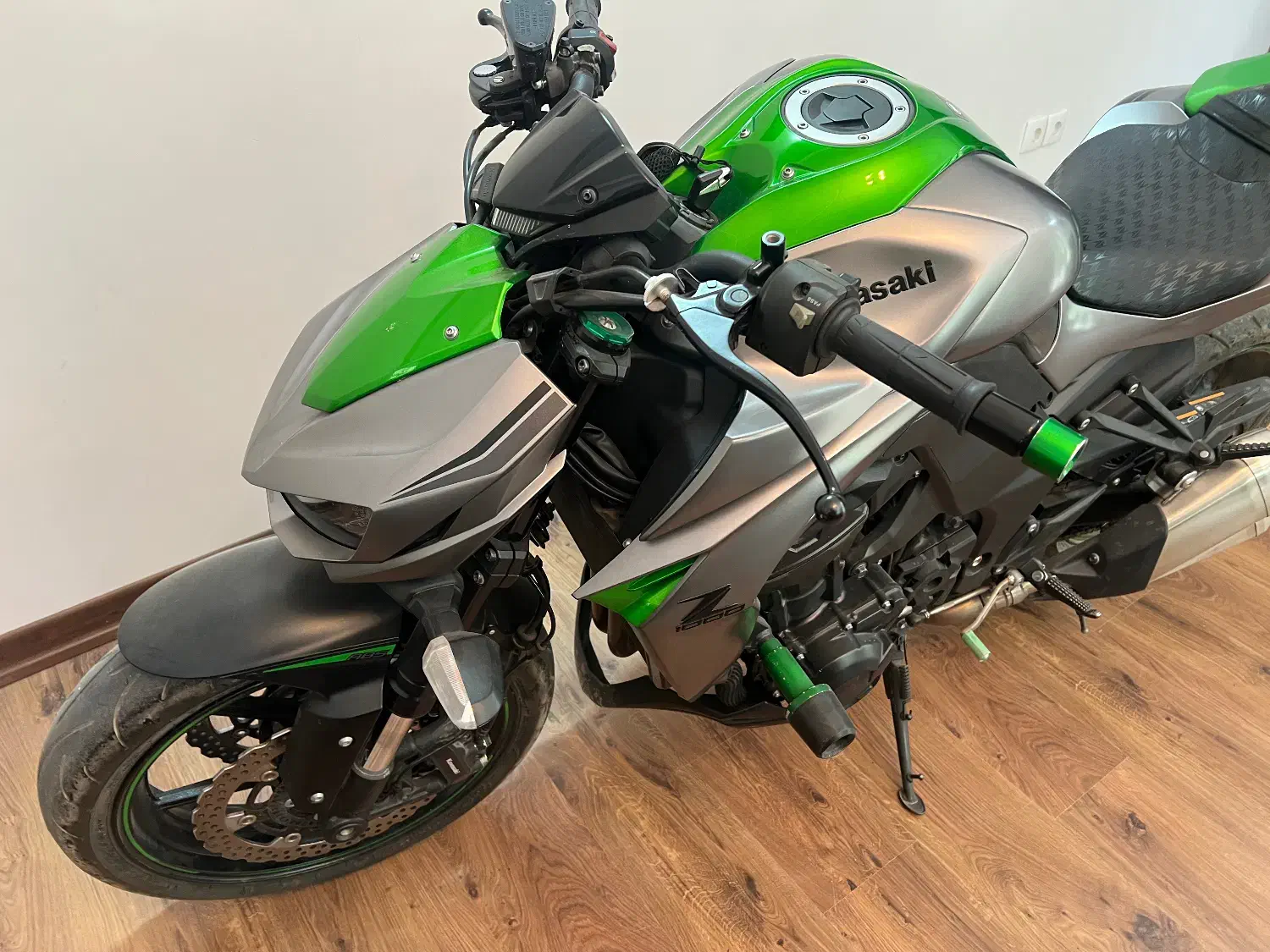 موتور کاواساکی z1000|موتورسیکلت|تهران, بهارستان|دیوار