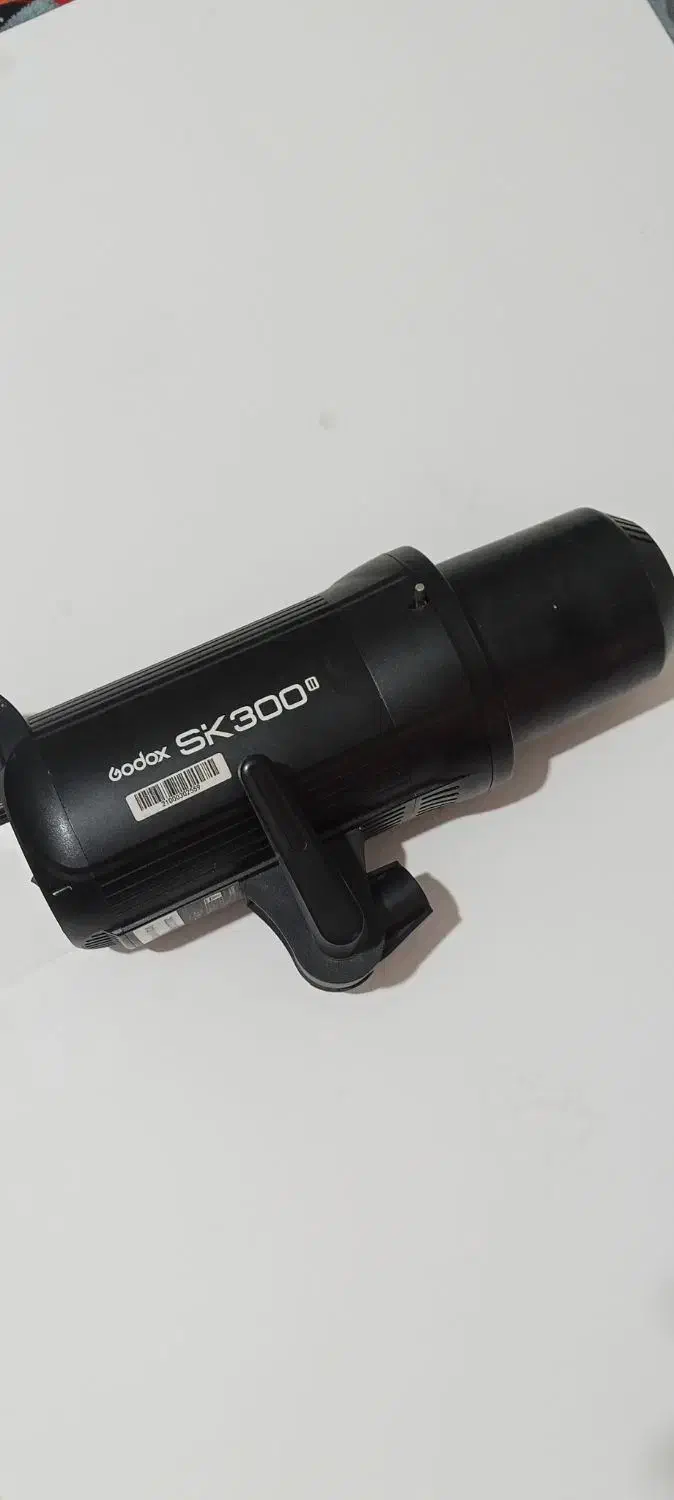 فلاش عکاسی به همراه پایه و فرستنده|دوربین عکاسی و فیلمبرداری|مشهد, وکیلآباد|دیوار