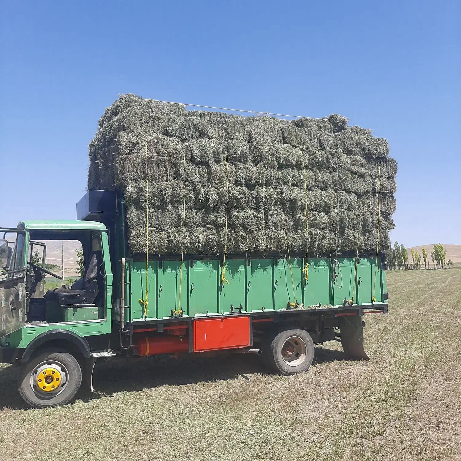 خاور۸۰۸مدل ۶۰|خودرو سنگین|قزوین, |دیوار