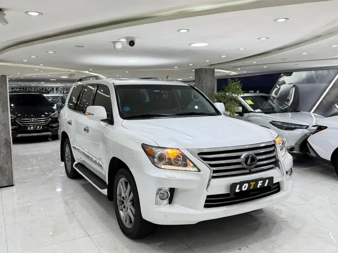 لکسوس LX570 2013|خودرو سواری و وانت|تهران, نیلوفر|دیوار