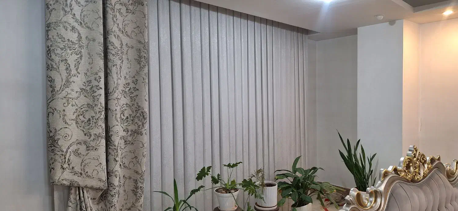 پرده|پرده، رانر، رومیزی|هشتگرد, مدرس|دیوار